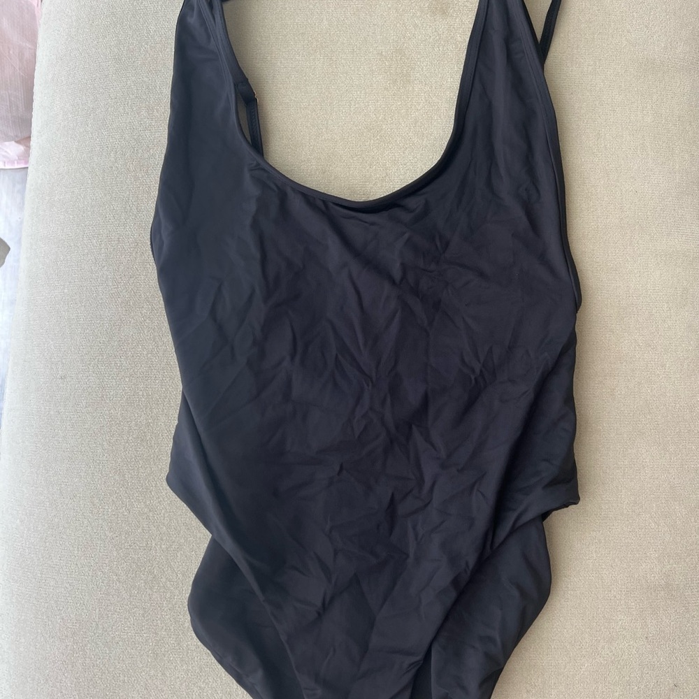Frankie’s Black One Piece S